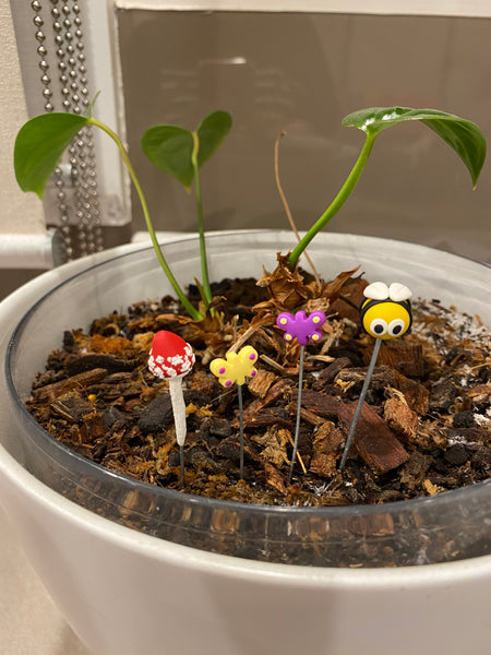 Mini Bee Garden Stakes - Individual